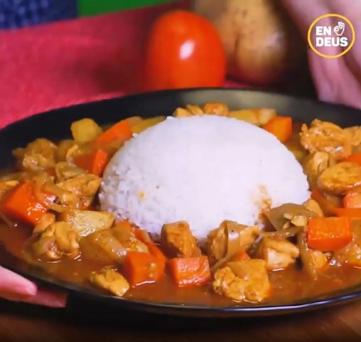 Sontek cara buat kari ala Jepang, yang pasti antigagal! (Foto: Dok. Endeus TV)