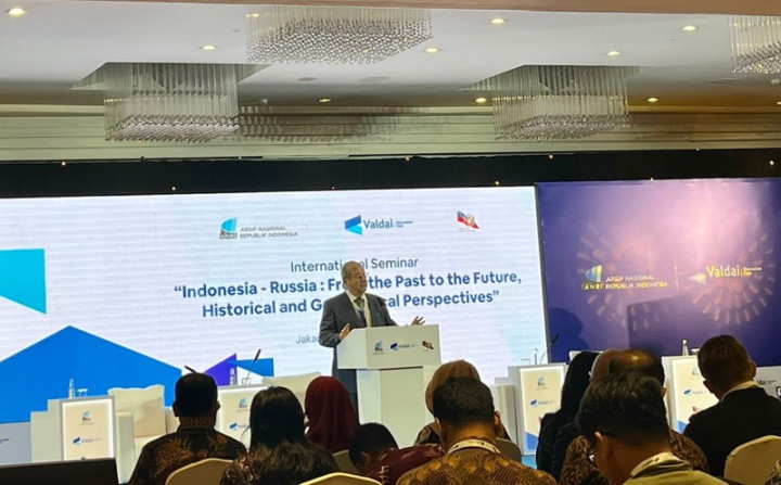 Mengenal Sejarah Panjang Indonesia-Rusia