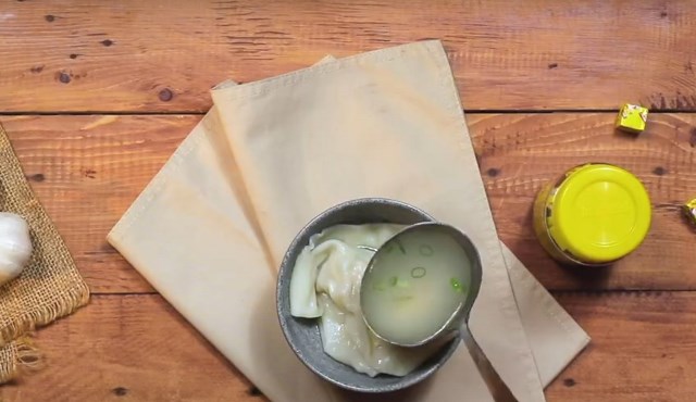 Habis Hujan, Terbitlah Sup Pangsit