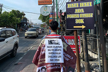 Pria Ini Jalan Kaki dari Bali ke Jakarta karena Kalah Balap Lari dengan IShowSpeed