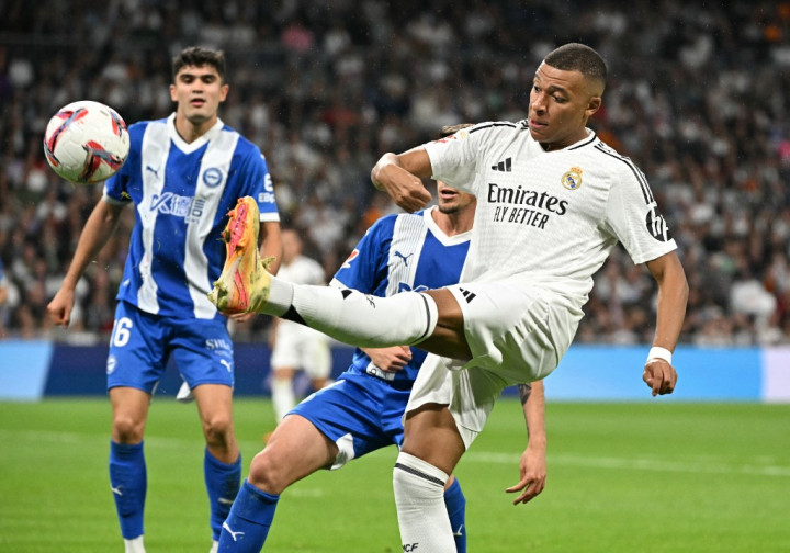 Real Madrid atasi Perlawanan Alaves
