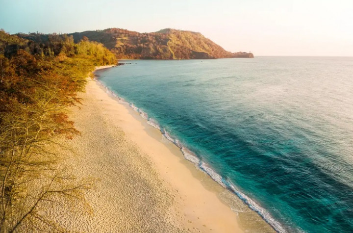 Bangkitkan Minat Wisnus Jelajahi 5 DSP lewat #DiIndonesiaAja Travel Fair