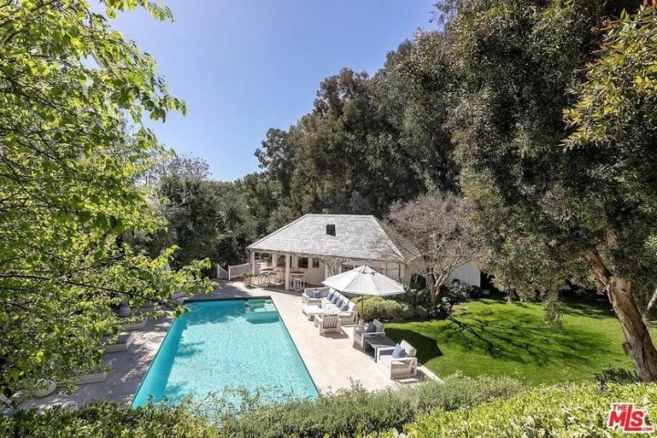 CEO Snapchat Obral Rumah Mewahnya Jadi Rp60 Miliar