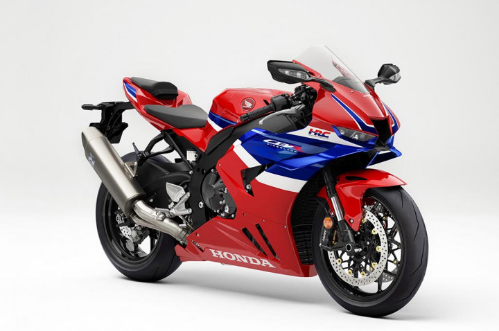 Honda CBR1000RR-R Fireblade Terbaru Tawarkan Sensasi Motor MotoGP