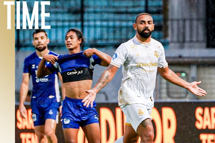 Arema Raup Tiga Poin di Markas PSIS Berkat Brace Dalberto