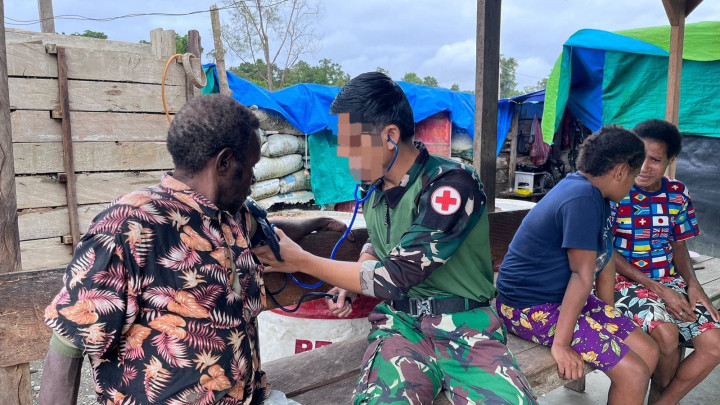 Pelayanan Kesehatan hingga Pedalaman, TNI Turun Tangan