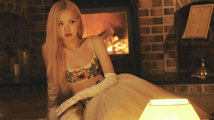 Rose Blackpink Dikontrak Label Amerika