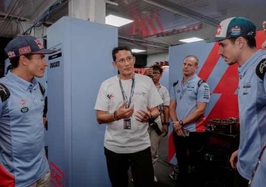 Tinjau Sirkuit Mandalika, Menparekraf Sandiaga Sambangi Garasi Marquez Bersaudara