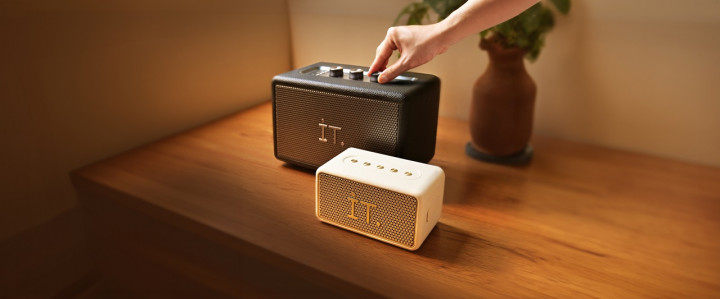 IT Noble dan Monarch, Speaker Nirkabel Kencang dan Desain Klasik
