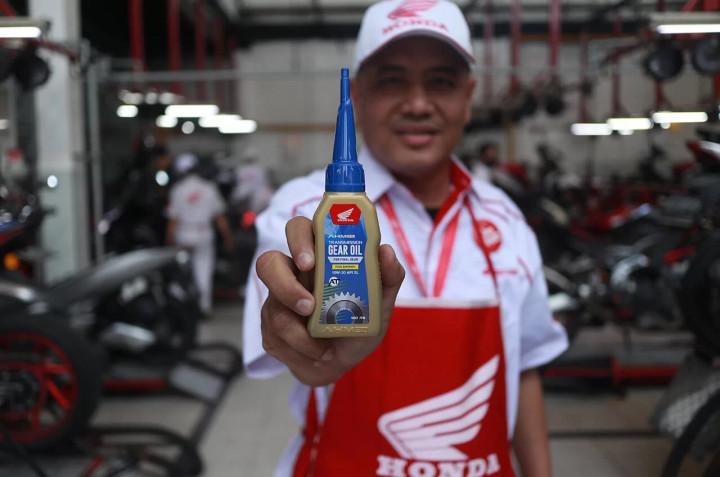 Ciri-Ciri Oli Gardan Motor Matic yang Harus Diganti dan Pentingnya Perawatan Berkala