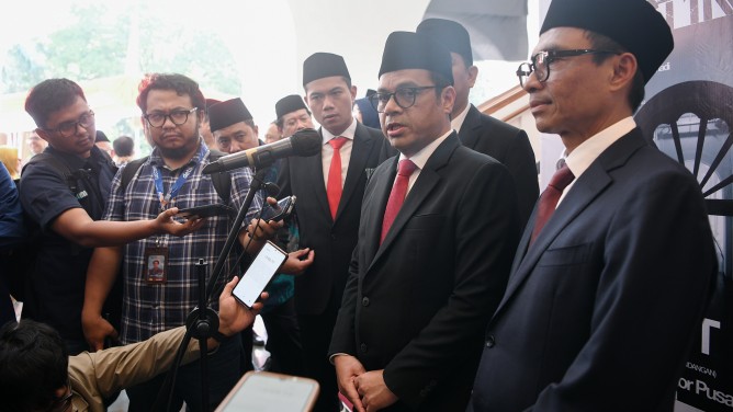 Luncurkan Prangko NFT, Wamenkominfo Dorong PosIND Kembangkan Inovasi