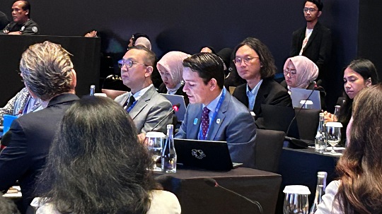 Teknologi Digital dalam Pendidikan Kian Masif di Tengah Keterbatasan Akses Global