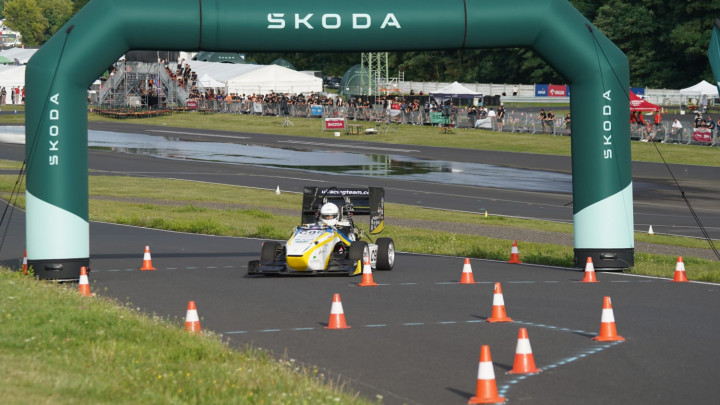 UI Racing Team Sukses Perbaiki Prestasi di Formula Student Czech Republic 2024