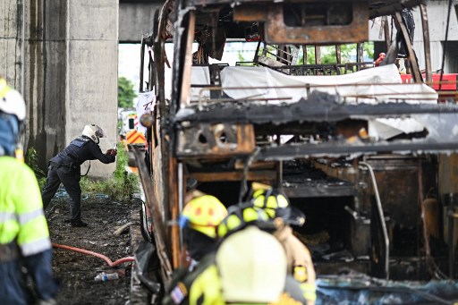 Tragis! Bus Sekolah Hangus Terbakar, 25 Siswa Dikhawatirkan Tewas