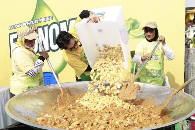 Varian baru dengan kesegaran nanas dan jeruk nipis dari Ekonomi pencuci piring. (Foto: Dok. Istimewa)