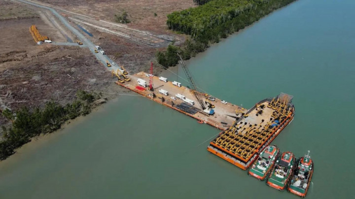 Haji Isam Pelototi Setiap Proses Proyek Cetak Sawah 1 Juta Hektare di Merauke