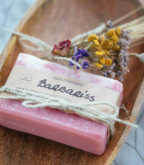 Apa yang Bisa Terjadi Bila Kamu Berbagi Sabun Mandi Batangan?