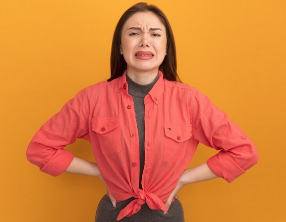 Konsumsi Minuman Bersoda Semakin Memperburuk Kram Menstruasi, Kenapa?