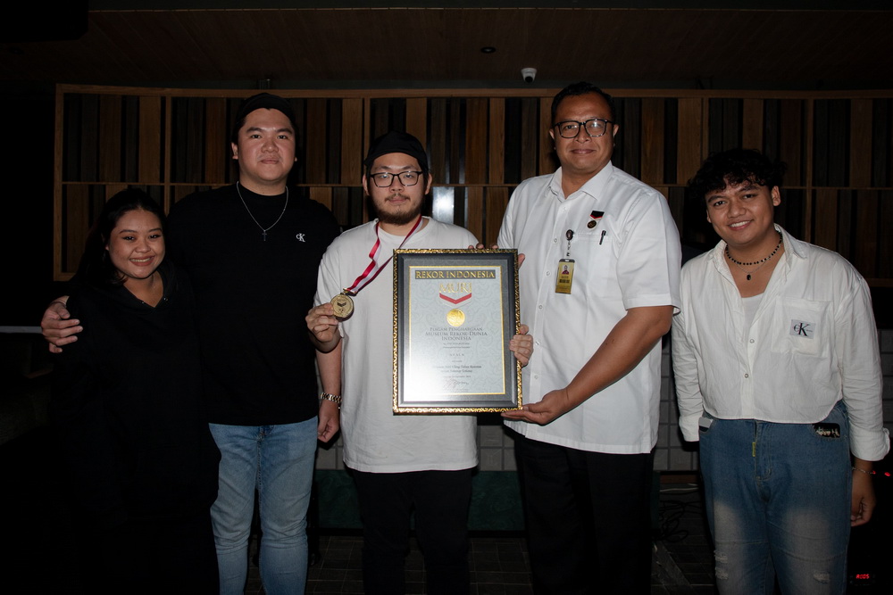 Stalk Jakarta Boyong Herjunot Ali di Hari Spesial (Foto: instagram)