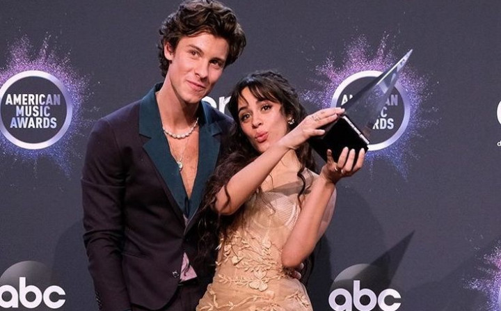 Penggemar Yakin Shawn Mendes, Camilla Cabello, dan Sabrina Carpenter Terlibat Cinta Segitiga