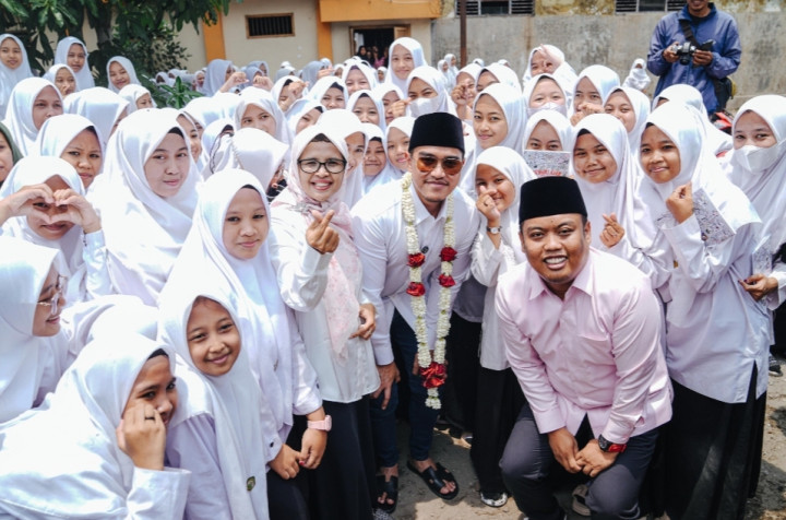 Kaesang Ajak Warga Pilih Rini Syarifah dan Abdul Ghoni di Pilbup Blitar