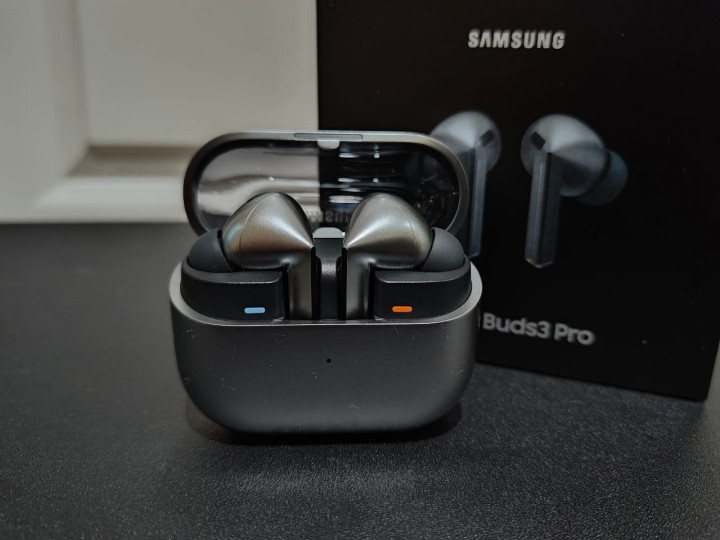 Review Samsung Galaxy Buds 3 Pro, Desain Futuristik dan Audio Premium