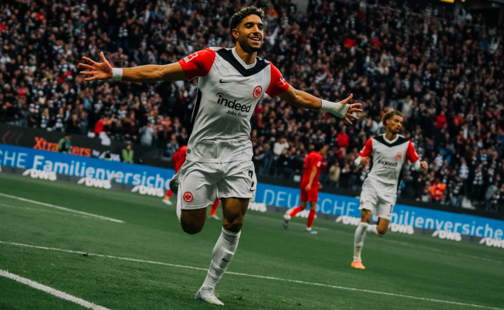 Frankfurt Imbangi Bayern Secara Dramatis