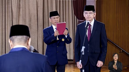 Sah! Prof. Arief Kartasasmita Ditetapkan Sebagai Rektor Unpad 2024-2029
