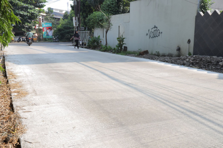 Pemkot Tangsel Tingkatkan Infrastruktur Jalan dengan Patching Beton