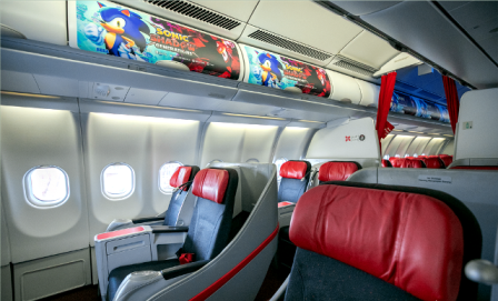 AirAsia dan ATLUS, hari ini mengumumkan kolaborasi hadirkan Sonic the Hedgehog dan Persona 5 melalui livery pesawat. (Foto: Dok. AirAsia)