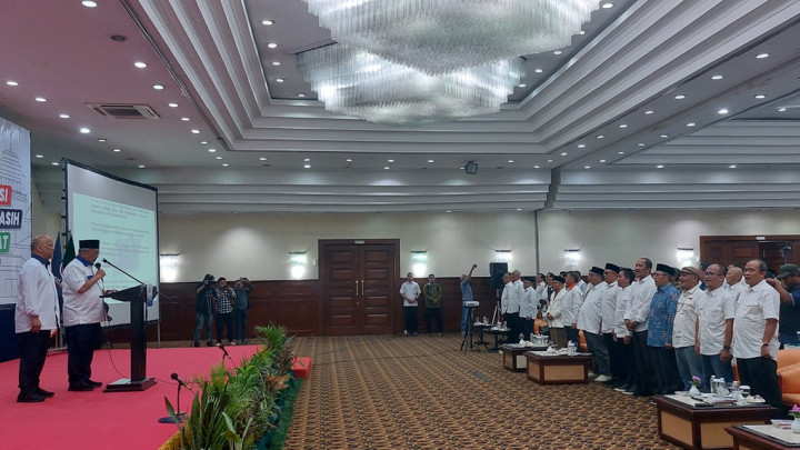 Paslon ASIH Kukuhkan Tim Pemenangan Pilgub Jabar 2024