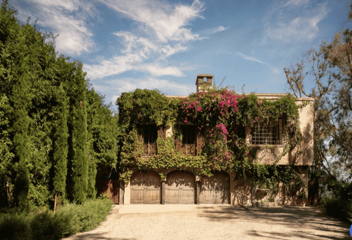 Rumah Bekas Vokalis Red Hot Chili Peppers Dijual Rp176 Miliar