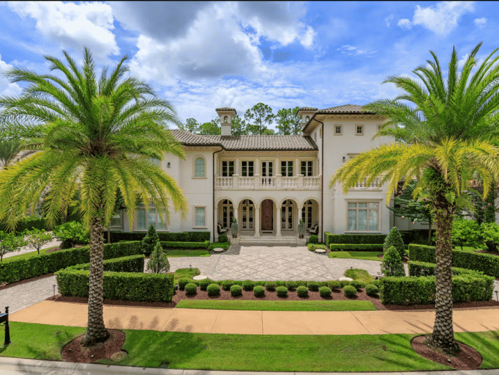 Intip Rumah Bertema Disney Seharga Rp246 Miliar, Ada Frozen hingga Star Wars