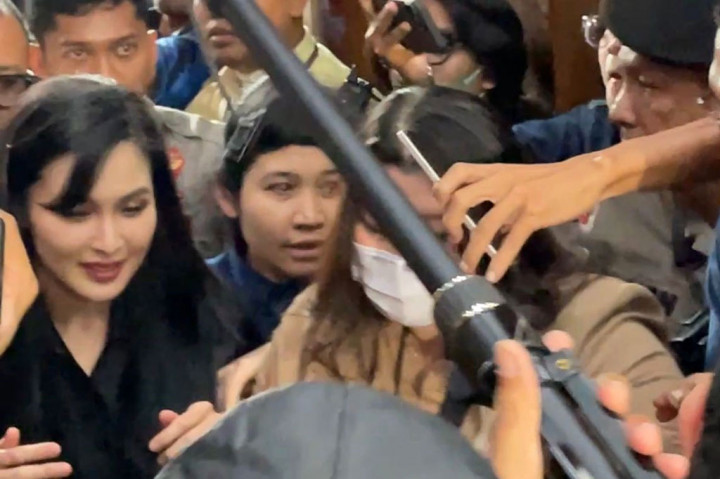 Ditanya Sosok Harvey Moeis, Sandra Dewi: Suami Saya Tercinta