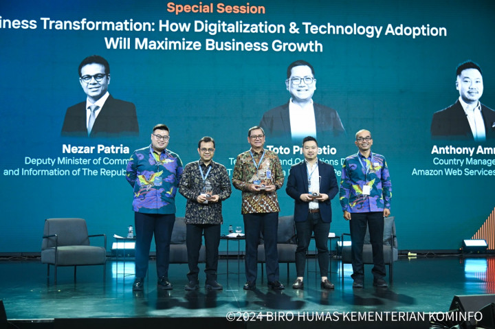 Wamenkominfo Dorong Korporasi Terapkan Hilirisasi Digital