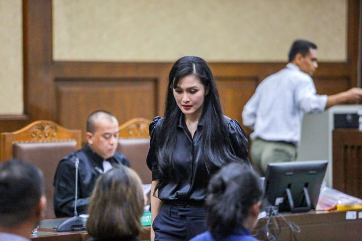 Begini Pembelaan Sandra Dewi Terhadap Suaminya, Harvey Moeis