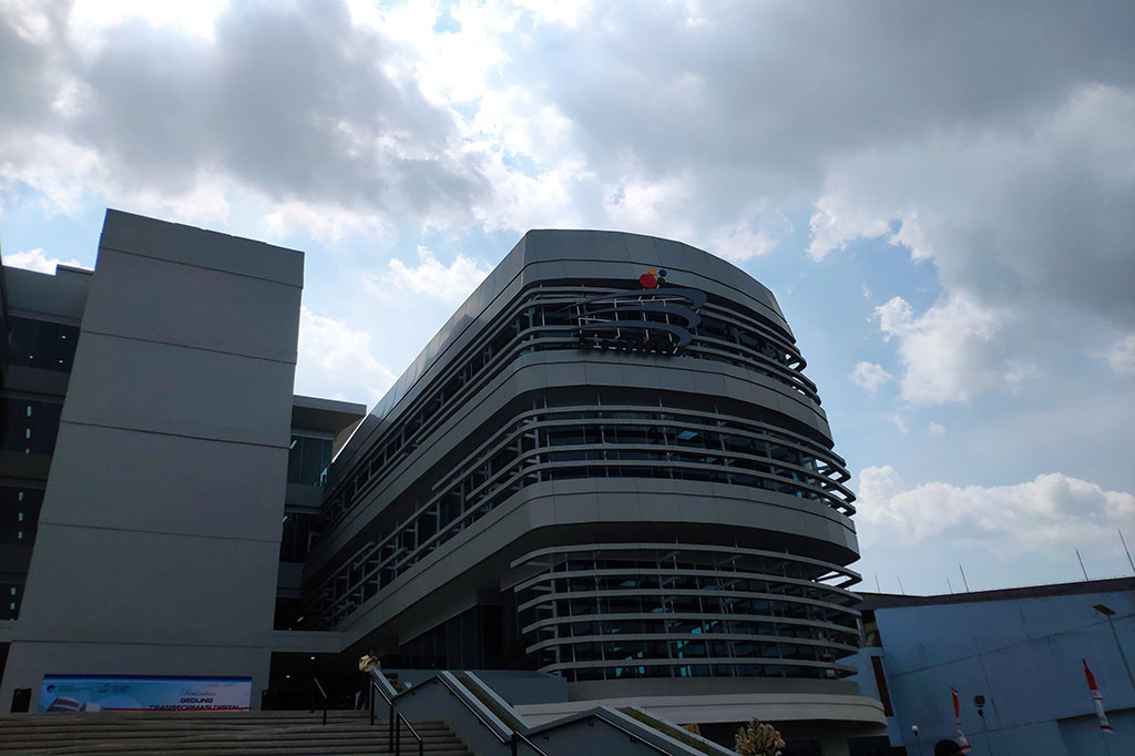 Menkominfo Resmikan Sekolah Tinggi Multi Media Yogyakarta