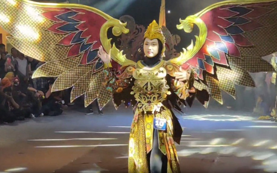 Kota Pekalongan Kembali Gelar Batik Night Carnival