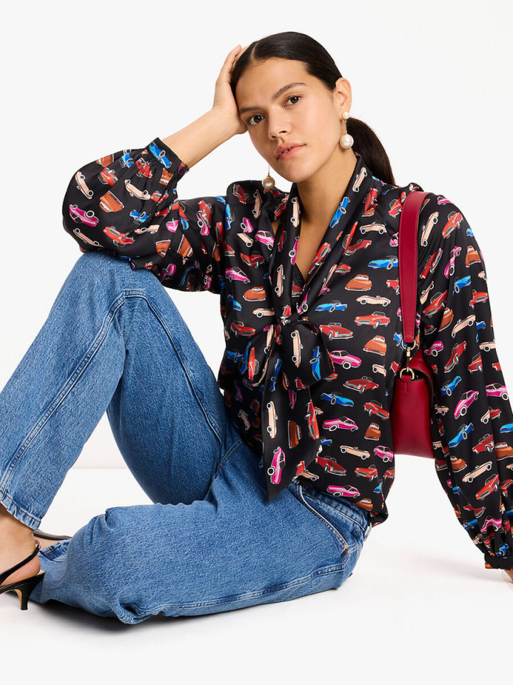 Penuh Energi Optimis dan Kegembiraan pada Koleksi Fall 2024 Kate Spade