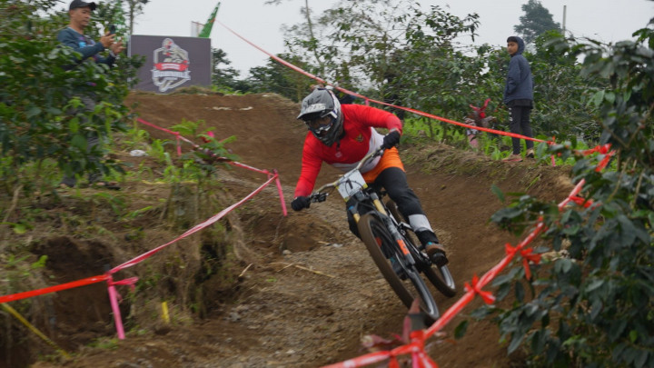 Seri Kedua di Kudus, Para Downhiller Elite Siap Taklukan Ternadi Bike Park demi Gelar Juara