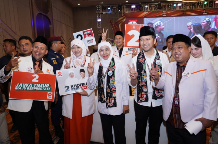 Elektabilitas Pilgub Jatim Masih Dinamis Meski Khofifah-Emil Unggul Survei