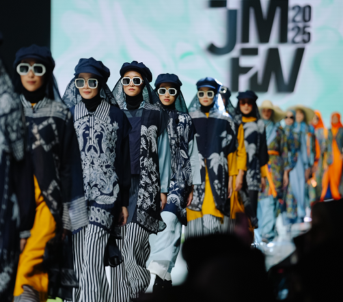 Koleksi Jinggar di JMFW 2025. (Foto: Dok. Istimewa)