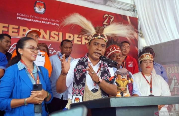 Profil Abdul Faris Umlati, Bupati Raja Ampat yang Maju di Pilgub Papua Barat Daya