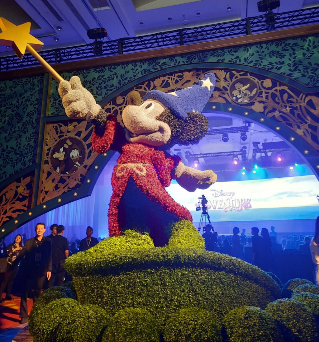 Patung Mickey, salah satu karakter Disney. Foto: Medcom.id/Citra Larasati