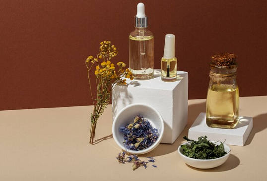 5 Jenis Minyak Atsiri untuk Kebutuhan Kulitmu