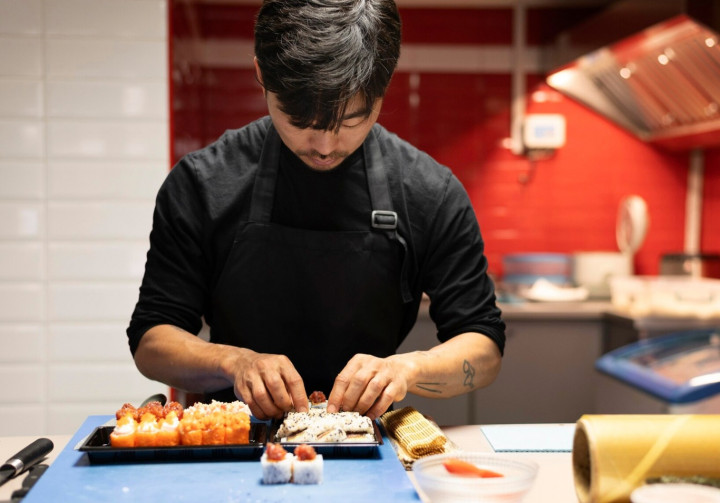 Mengenal Omakase: Pengalaman Kuliner Eksklusif dari Jepang