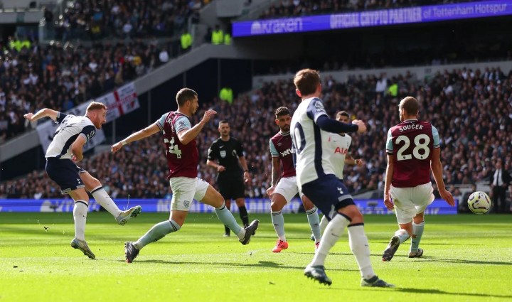 Spurs Bangkit untuk Permak West Ham