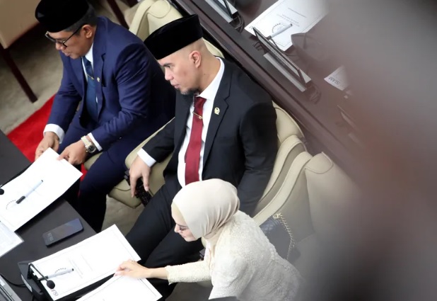 Ahmad Dhani Puji Pidato Prabowo: Satu Jam Tanpa Teks!