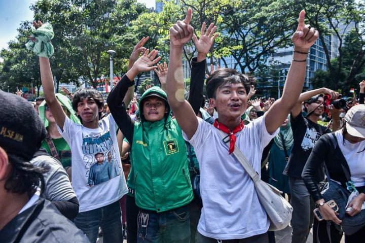 Ribuan Kader PPP Ikut Meriahkan Pelantikan Prabowo-Gibran di Pesta Rakyat