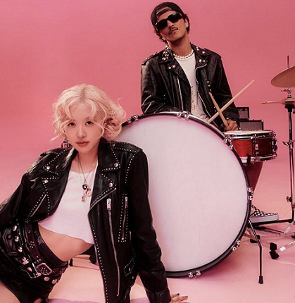 Bergaya Pop-punk, Rosé BLACKPINK dan Bruno Mars Tampil Serasi di Video Musik 'APT'